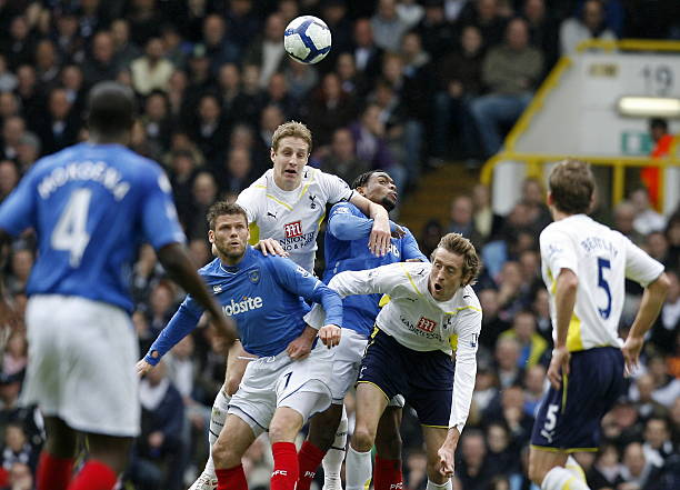 持了自己的 持了自己的