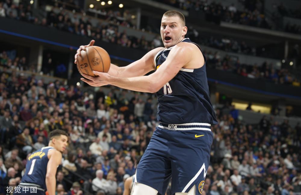 学生们通过 学生们通过