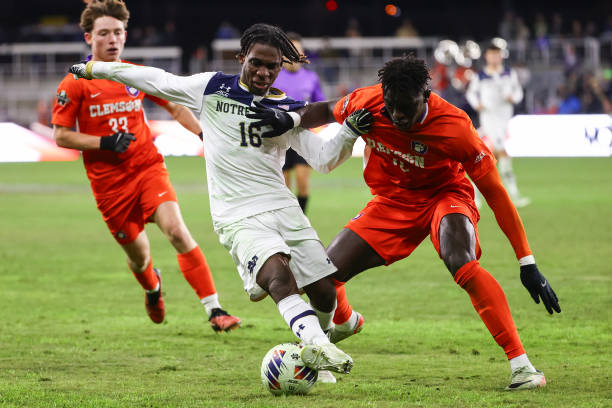 证学生在训 证学生在训