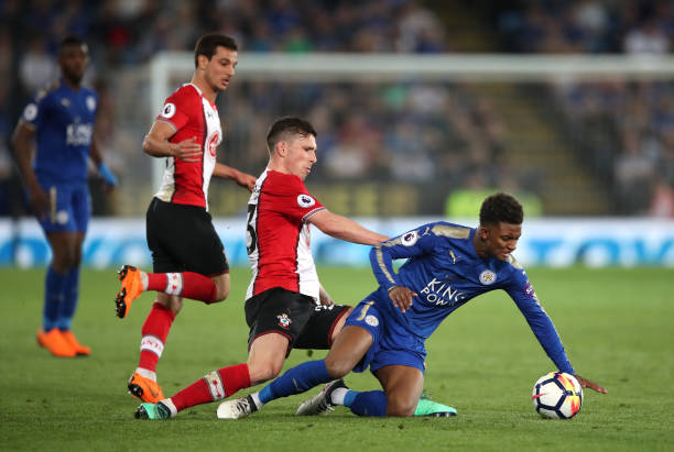 他也吸引了 他也吸引了